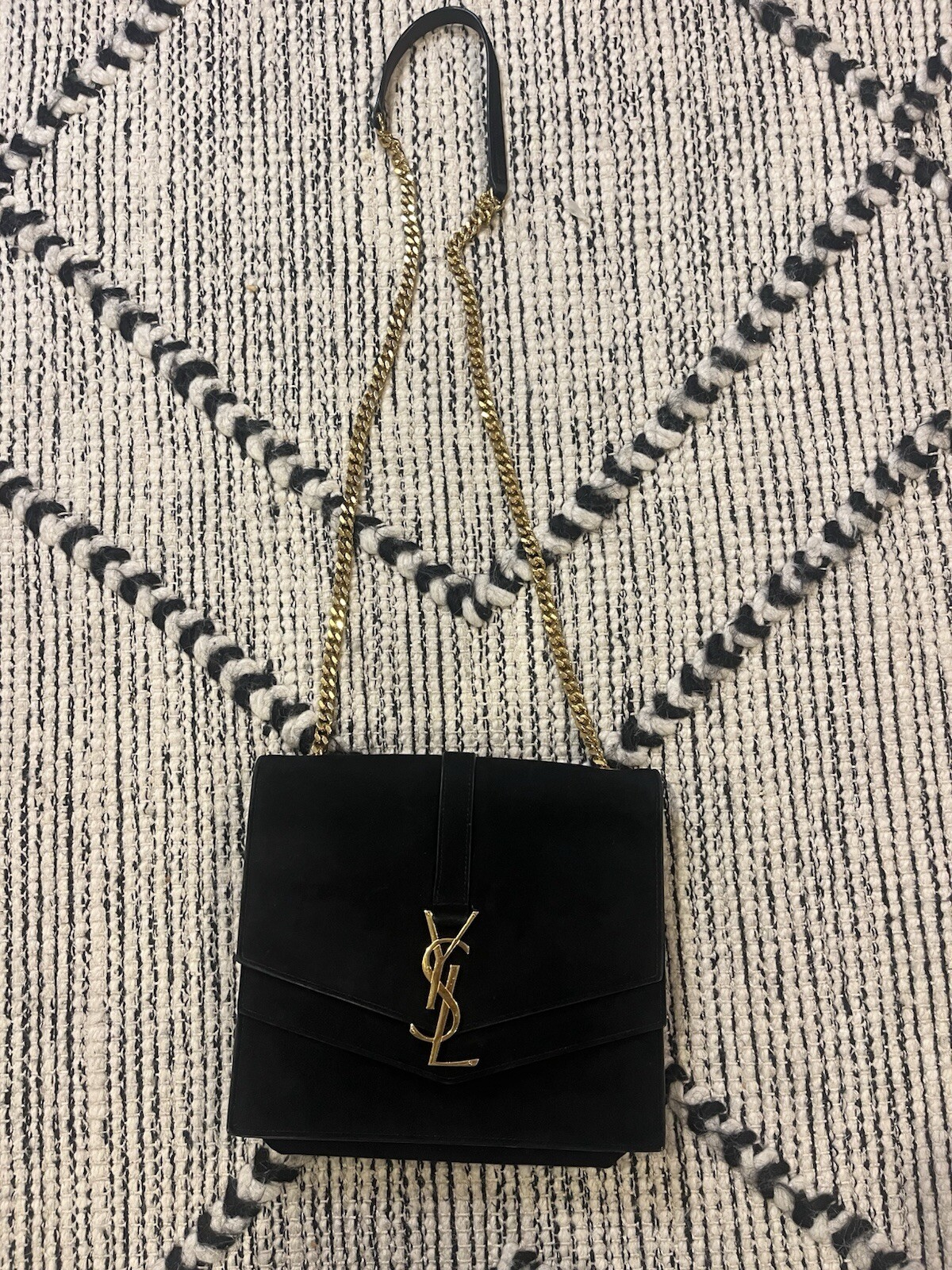 Borsa a tracolla media Saint Laurent scamosciata Sulpice Monogram nera