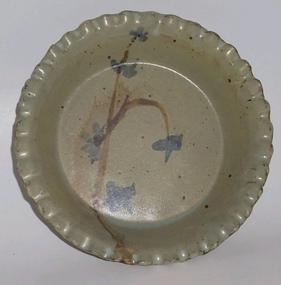 Handmade Studio Art Pottery Pie Plate Floral Ruffled Edge 10.25'' Signed
