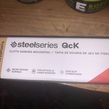 STEELSERIES QCK Cloth Gaming Mouse Pad Medium - Black