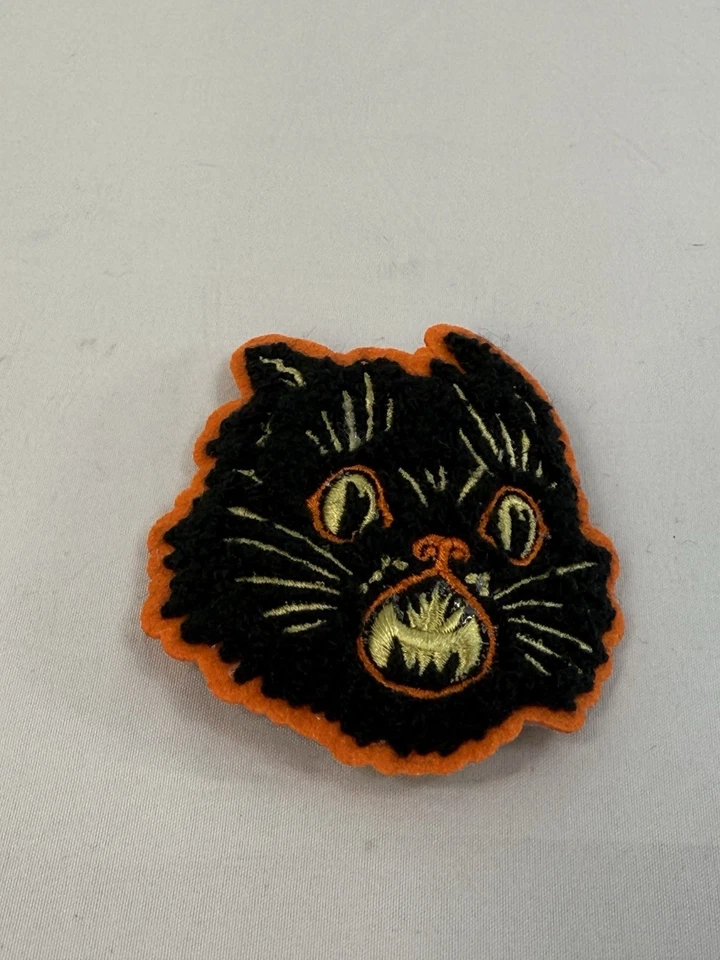 Creepy Co. Embroidered Patch BEISTLE HALLOWEEN RARE Black Cat - Image 2 of 4