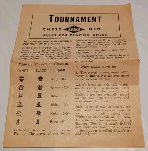 E.S. Lowe Tournament Chessmen Rules for Playing Chess 8 Page Booklet 1945 Rare 
