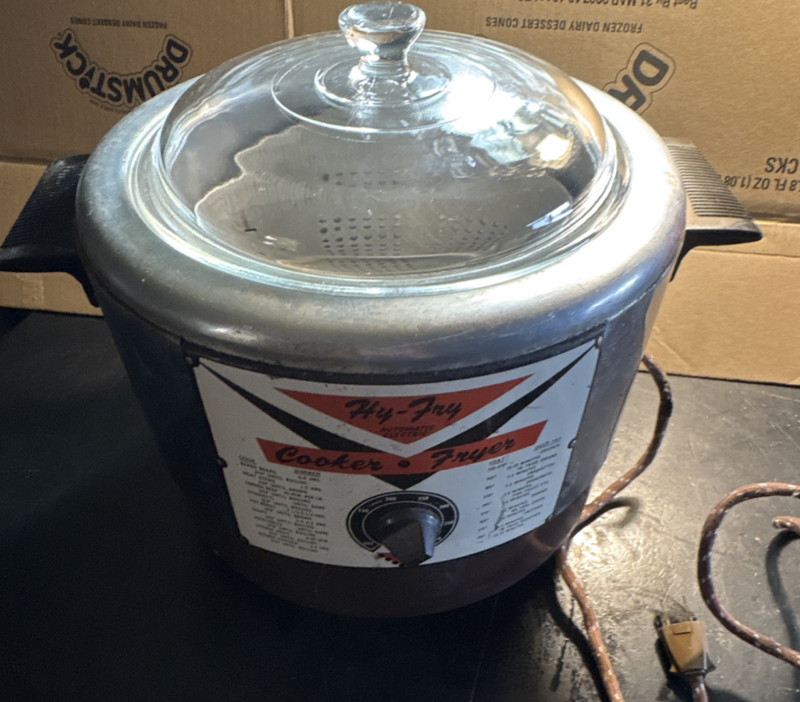 Vintage Hy-Fry Auto  Electric Cooker / Fryer model M-200 complete (1) used