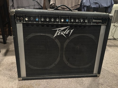 #ad Peavey Renown Solo Series Solid State 160W 2 Channel 2x12 Combo Amp $200.00