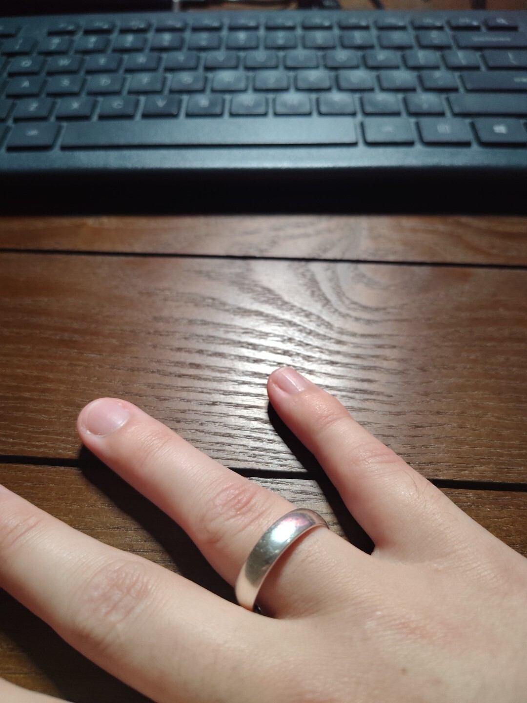 .925 Silver Ring - image 2