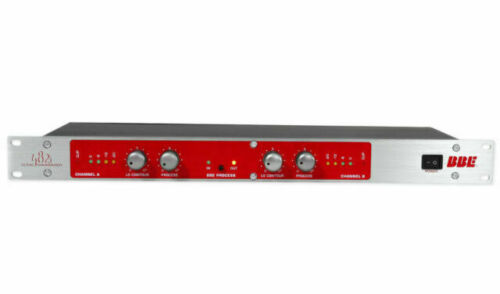 Treble Master Booster by Aramat Effects Made in USA Serial Treble Master Booster by Aramat Effects Made in USA Serial