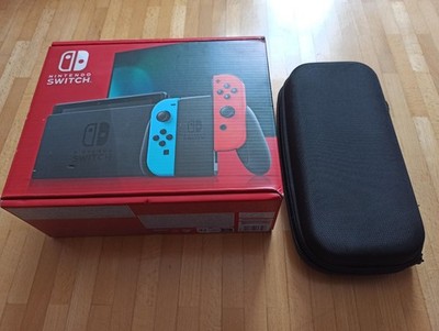 Nintendo Switch Konsole mit Aufsteller und Transporttasche OVP 