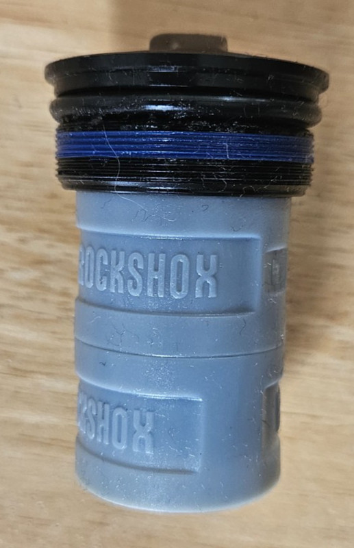 RockShox Zeb Top Cap + 2 Bottomless Tokens