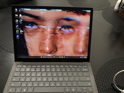 Surface Laptop 4 Damaged LCD
