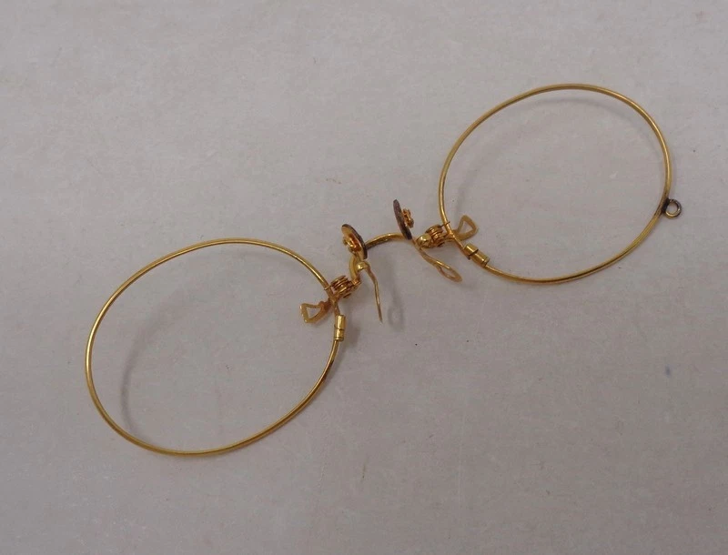 Ancienne lunettes - Pince nez - Lorgnon ancien en métal 1920's - Photo 4/4