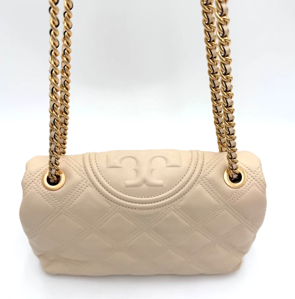 Bandolera/bolso de hombro convertible Fleming acolchado beige Tory Burch usado Foto 4 de 4