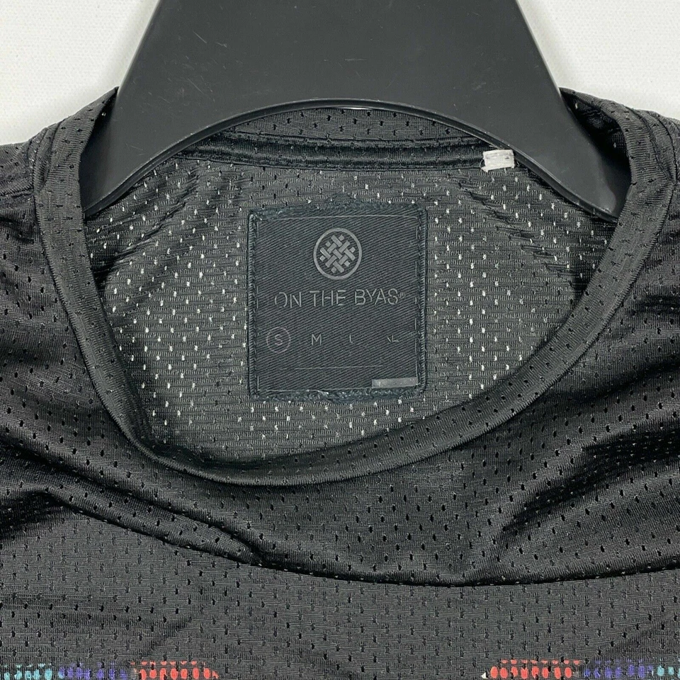 Camiseta On The Byas Mesh Número 00 Camisa Negra Tema Azteca Para Hombre Talla Pequeña Foto 4 de 4