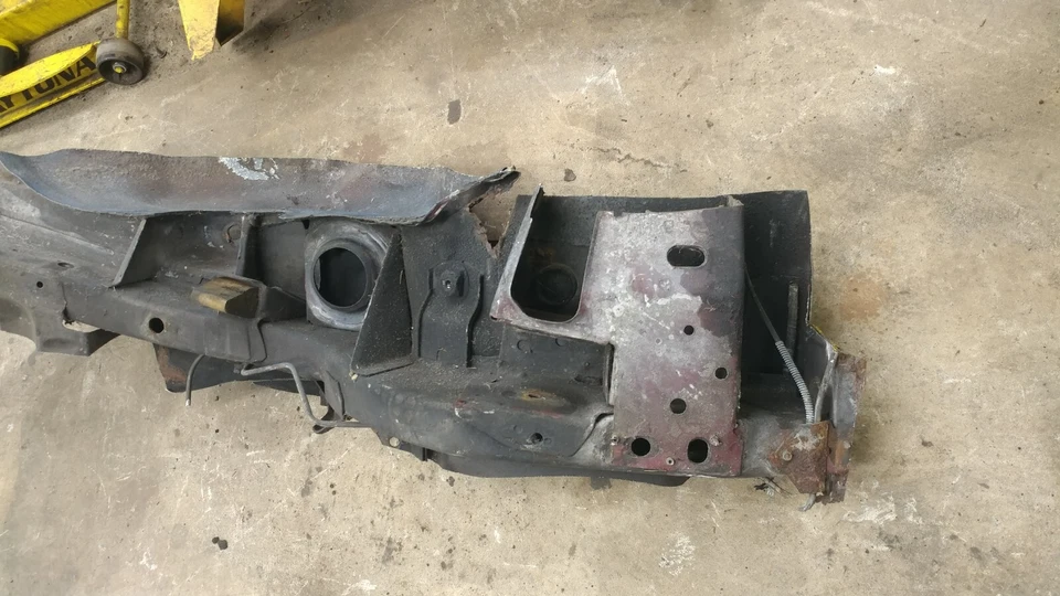 1987 1993 FORD MUSTANG OEM QUADRO TRASEIRO TRILHO SEÇÃO CORTE METAL REPARO PASSAGEIRO DESTRO - Imagem 3 de 4