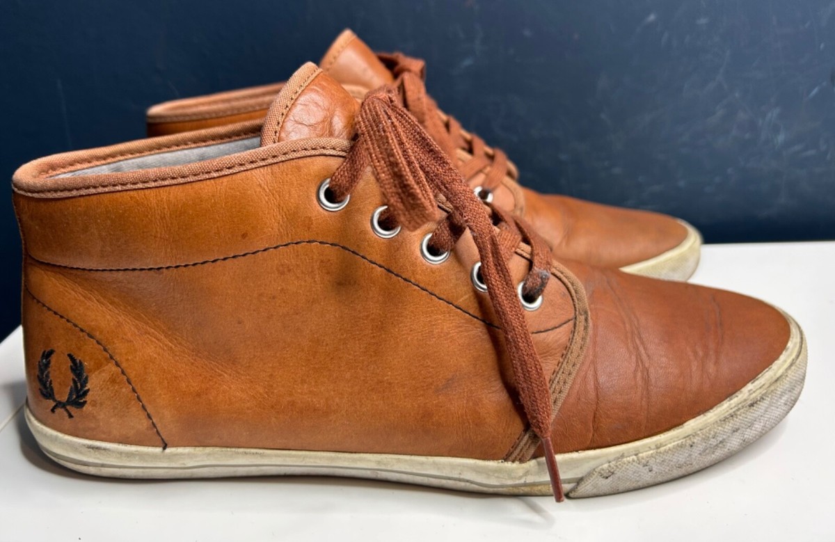 fred perry chukka boots
