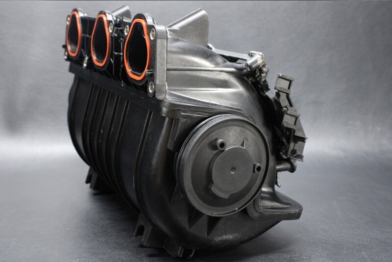 SEADOO GTX4-TEC WAKE '04 OEM AIR INTAKE MANIFOLD Used [S0972 SEADOO GTX4-TEC WAKE '04 OEM AIR INTAKE MANIFOLD Used [S0972