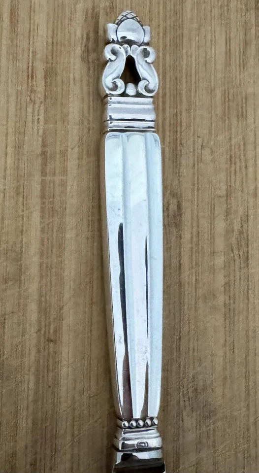 CUCHILLO(S) DE CENA GEORG JENSEN PATRÓN BELLOTA ESTERLINA 9" MANGO LARGO Foto 2 de 4