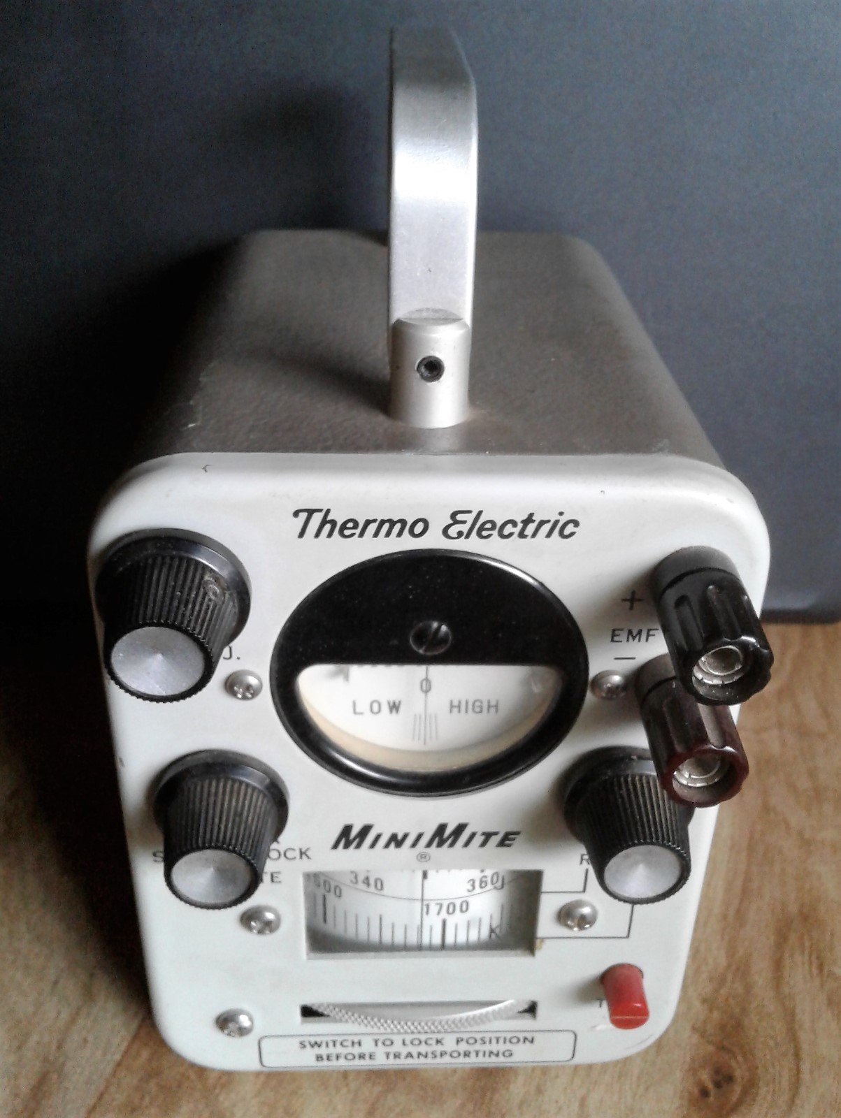 VINTAGE THERMO ELECTRIC MINIMITE POTENTIOMETER PYROMETER INDICATING