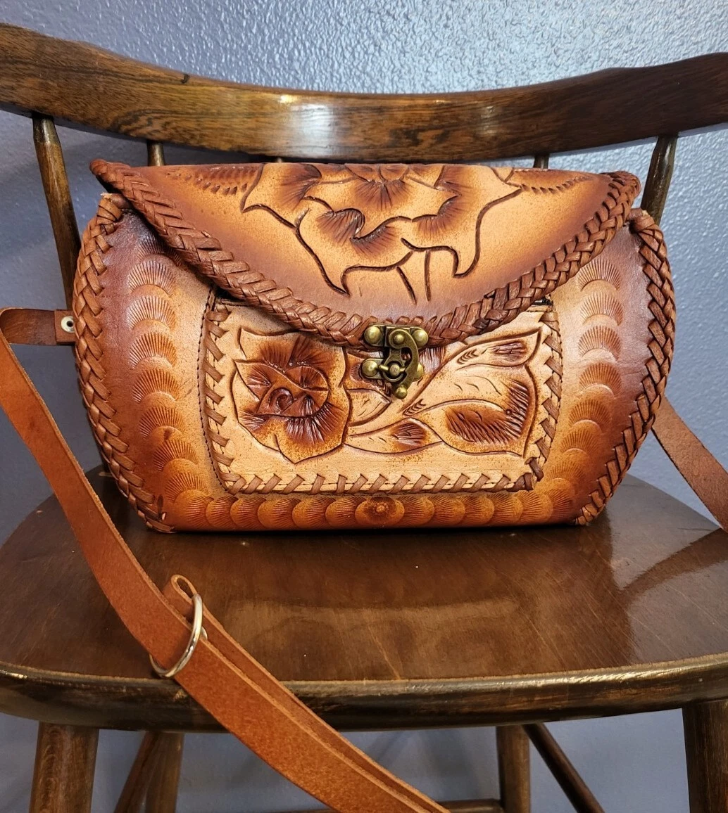 Mexican leather shop purse