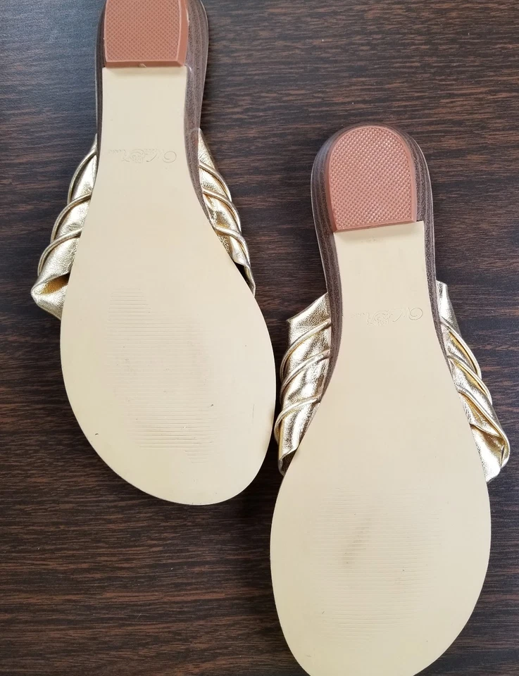 Wild Rose ~ Dorado ~ Metálico Suave ~ Sandalias Para Mujer Talla 7.5 ~ Estilo QUASY05 Foto 2 de 4