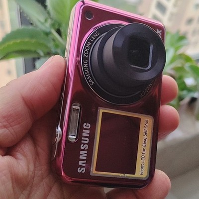 Samsung PL120 14.2MP Dual LCD Vintage Digital Camera CMOS Sensor - Red
