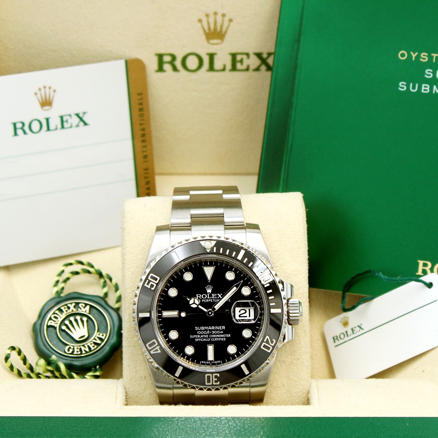 Rolex Submariner Date 116610LN 40mm Black Dial Stainless Steel 2017 Box & Papers
