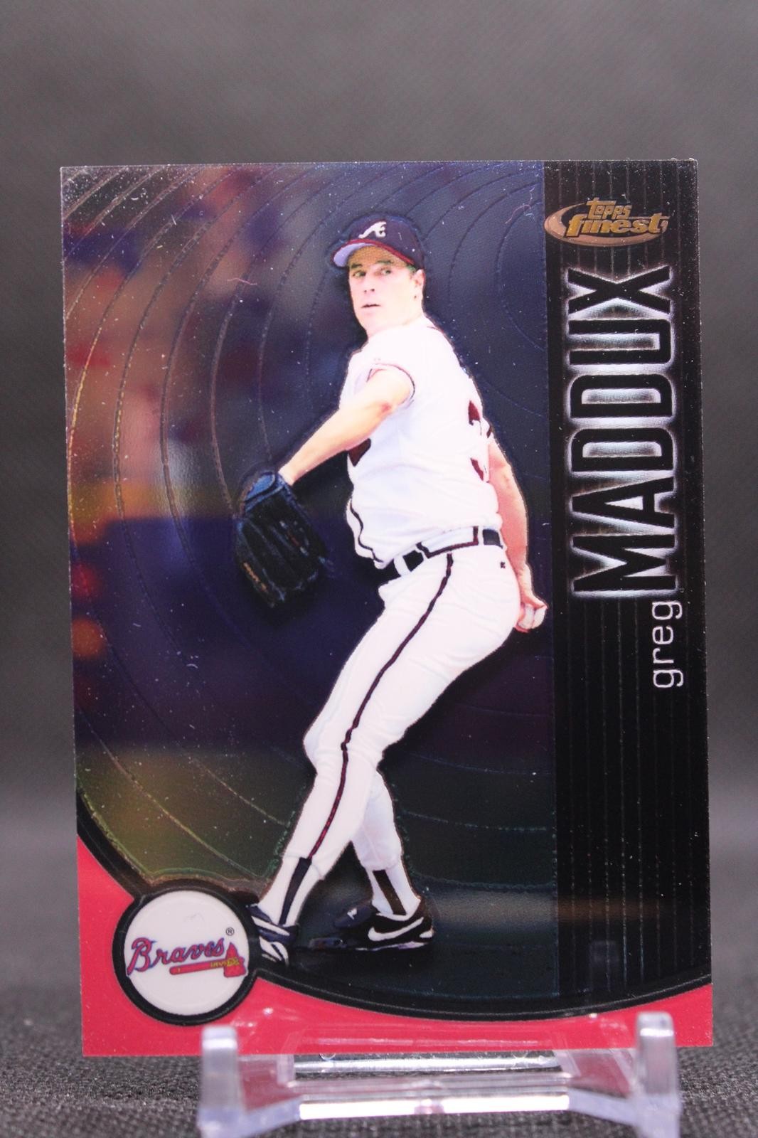 Greg Maddux #16 2001 Finest Atlanta Braves