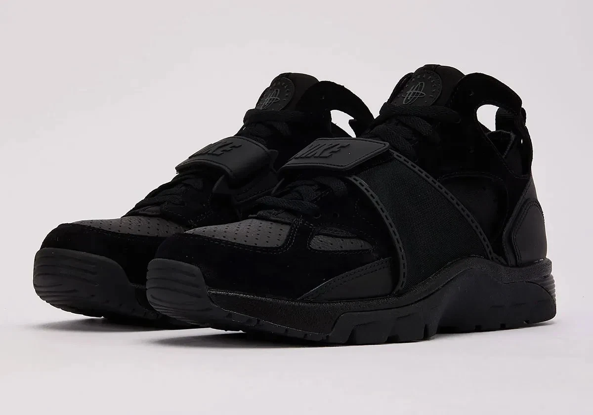Nike Air Huarache Triple Black for Sale - Authenticity 