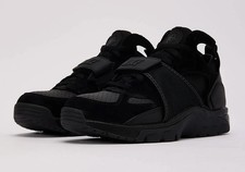 IB0497*002 Nike Air Trainer Huarache Triple B...