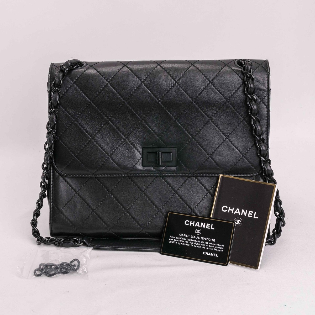 Authentic CHANEL Vintage Black Quilted Leather handbag