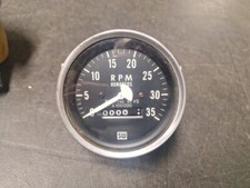 1949 Stewart Warner Motor Miles 3500rpm Curved Glass Mechanical Tachometer Nos 1949 Stewart Warner Motor Miles 3500rpm Curved Glass Mechanical Tachometer Nos