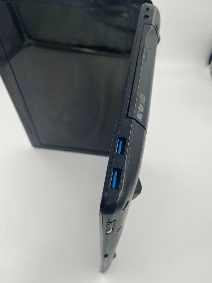 LENOVO IDEAPAD Y570, 8 GB RAM, 240 SSD, 500 HDD. LOOK PICTURES PLEASE. - Image 3 of 4