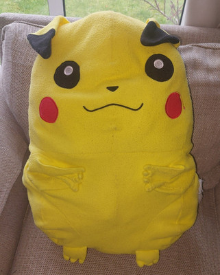 Pokemon Pikachu Jumbo Plüsch Nintendo 1990 s 23  Vintage Very Pre loved but Rare.