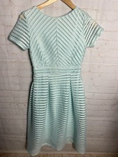 Boohoo Aqua Occasion Midi Dress Women’s Size 6 Lined Short Sleeve