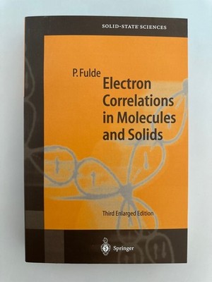 Electron Correlations in Molecules and Solids. Fulde, Peter: