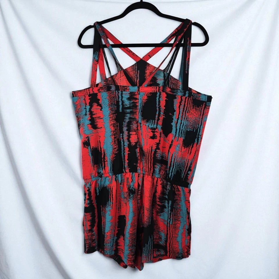 Fabletics Romper Woman Large Red Blue Black Abstract Print Sleeveless Pockets - Image 2 of 4