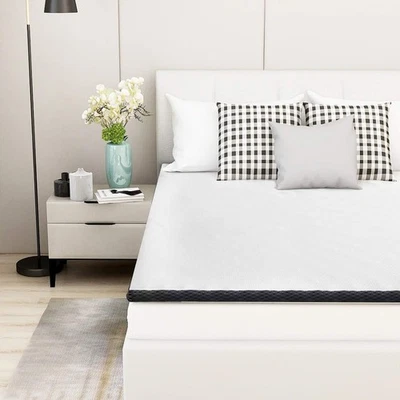 AMAZONBASICS Memory Foam Mattress Topper King Size (160 x 190cm) Thick 4cm Mattress Protector