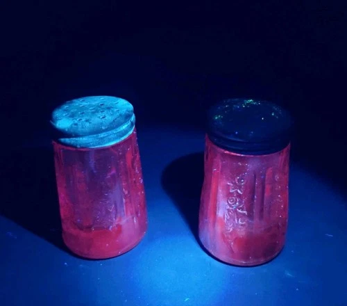 Vintage Selenium Federal SHARON/CABBAGE ROSE PINK  2 1/2" SALT & PEPPER SHAKERS