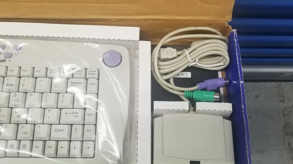 One Touch Simply ACK-580 Wireless Keyboard, NEW IN BOX - Image 4 of 4