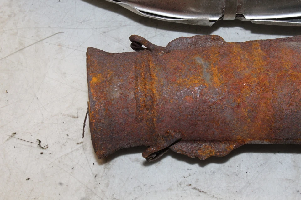 Tubo de cámara de expansión de escape Ski-doo Summit 800 2016 514055062 Foto 4 de 4