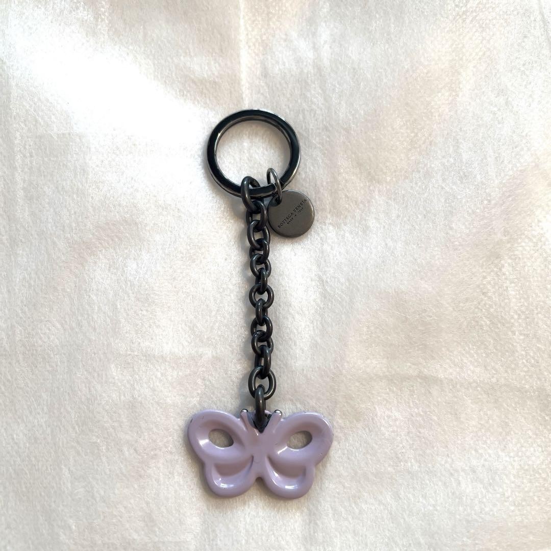 BOTTEGA VENETA Butterfly Strap Purple keychain bag charm ring