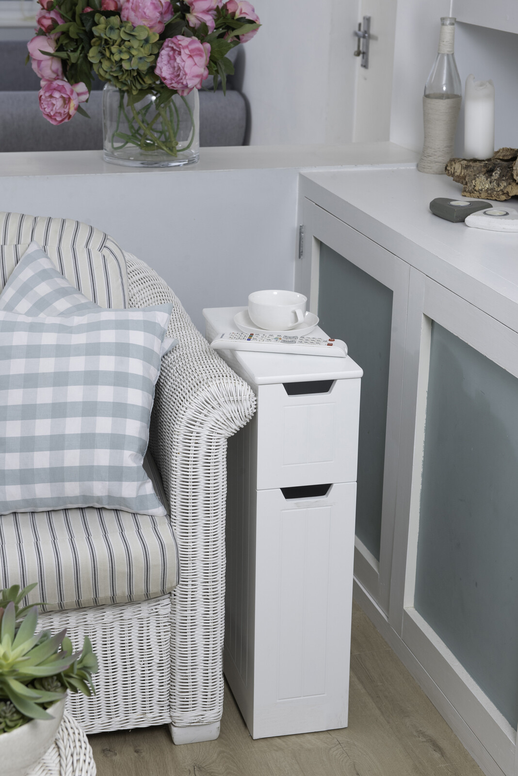 SENNEN Super Slim Bathroom Storage Unit // Modern White Wood Toilet