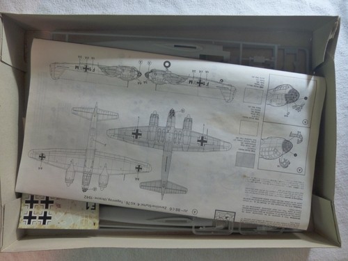 Italeri 1:72 Junkers Ju-88 C-6 Heavy German Fighter Plastic Model Kit #022 - Picture 6 of 8