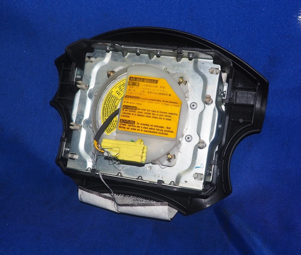 1998 1999 Subaru Legacy Driver Left Steering Wheel Air Bag Black W