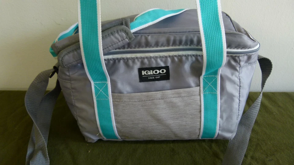 IGLOO Lunch Companion Cooler Tote Bag Shoulder Strap Gray Color - Image 2 of 4