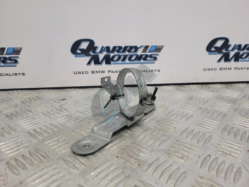 BMW Zusatz Wasserpumpenhülse Halterung passend für 1 3er F20 F21 F30 8625682