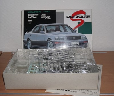 Modellauto S Package Celsior Type C AOSHIMA - Maßstab: 1:24 - UNGEBAUT