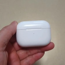 AirPods Pro 2 Ligtning Connector, Good Condition Official