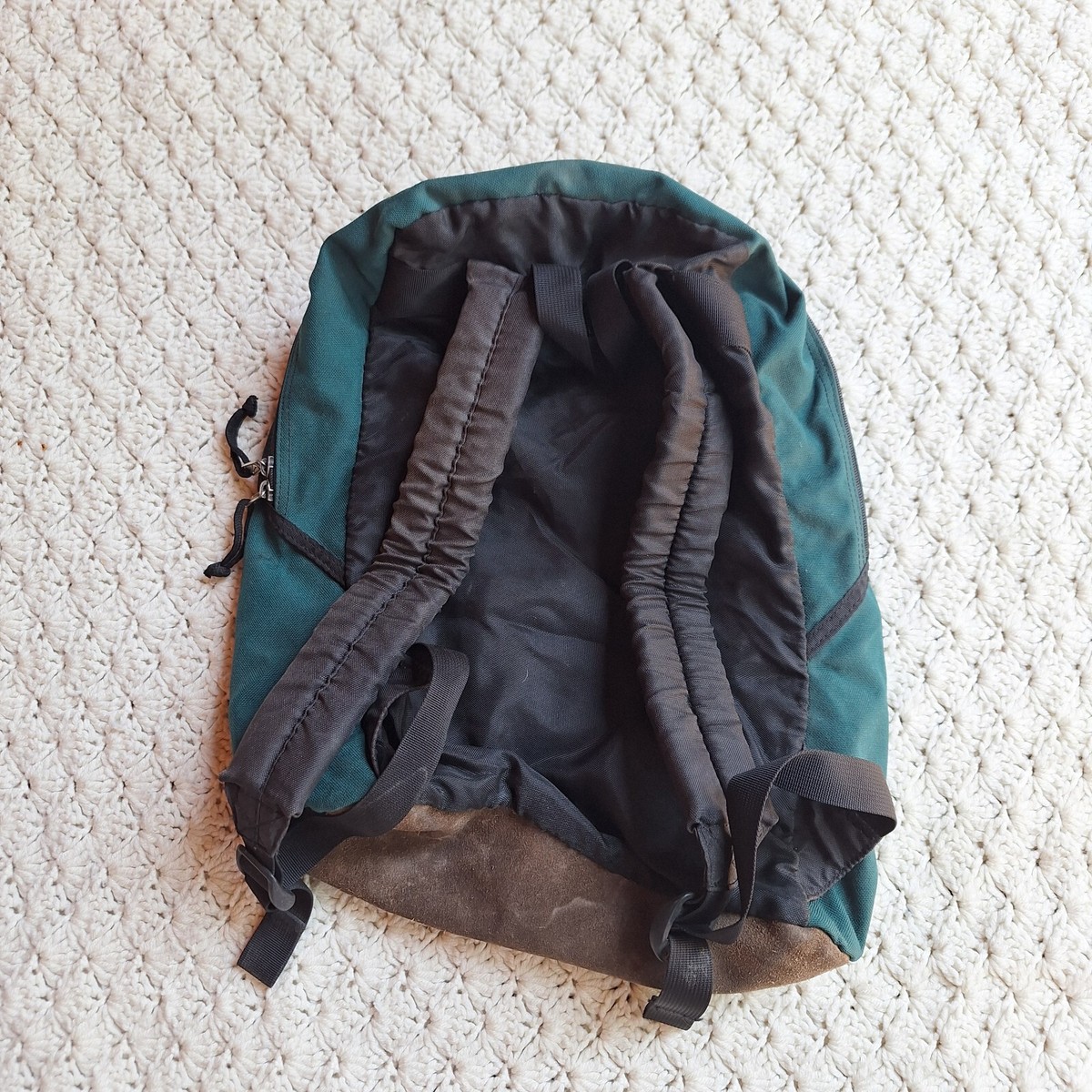Vtg Nike Suede Leather Bottom Swoosh Logo Backpack Green | eBay display picture 1