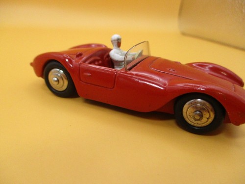 VINTAGE DINKY TOYS 22A-R MASERATI 2000, MECCANO FRANCE. ORIGINAL NEAR MINT!! - Picture 3 of 11