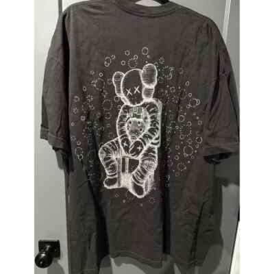 KAWS / Cudi Moon Man プリントスウェットシャツ○関送無料 KAWS / Cudi Moon Man プリントスウェットシャツ○関送無料