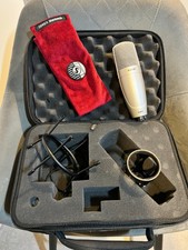 Shure Ksm 32 Sl Cardioid Studio Condenser Microphone With Shure Case Included